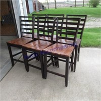 Tall table w/ 6 chairs- hidaway leaf- not perfect