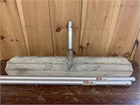 Concrete Float and Extension Handle