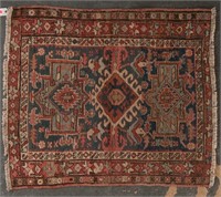 Antique Herez scatter rug, approx. 3.2 x 4.8