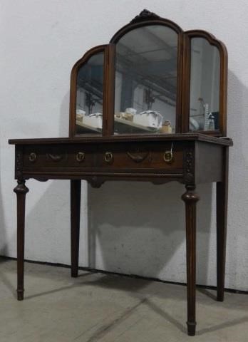 Vintage 2 Drawer Vanity W 3 Way, Antique 3 Way Dressing Mirror
