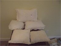 5 White Accent Pillows
