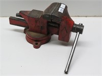 "Ace"  3-1/2" Bench Vise