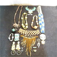 Jewelry, Hats, Purses & Accessories Auction