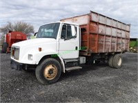 2000 Freightliner Silage Truck