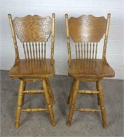 Pair Oak Wood Swivel Bar Stool Chairs