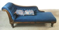 Antique Chaise Lounge Fainting Couch
