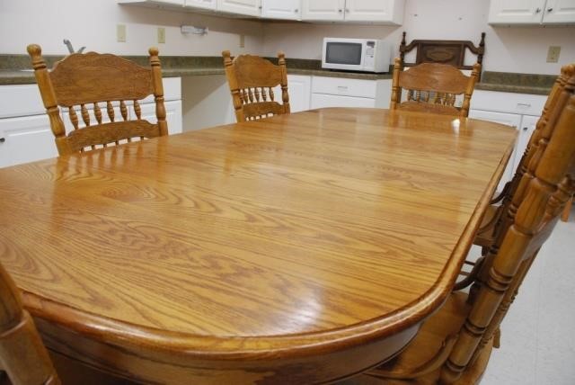 Solid Oak Shin Lee Dining Table With 6, Shin Lee Dining Room Tables And Chairs