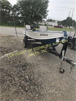 13' ALUMINUM FISHING BOAT ON S/A BOAT TRAILER