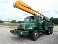 2004 Freightliner M2 Tandem Axle Bucket Truck