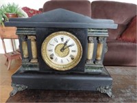Large Cayuga Collection Antiques, Collectables