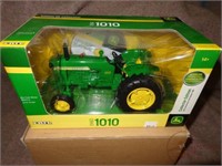 1/18/14 - Farm Toy & Literature Auction Day 2