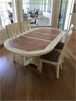 Contemporary Extension Table and 4 Chairs