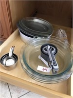 Pie Plates and Measuring Cups