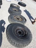 (4) 37-12.50-16.5LT Hummer Wheels - Bad Tires