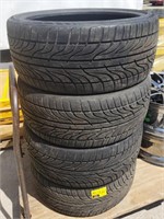 Hankook 245/35ZR20 Tires