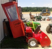 Toro walk behind snow blower with heater house