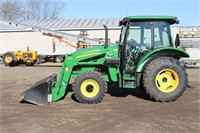 JOHN DEERE 5083 TRACTOR WITH CAB AND JD 553 LOADER