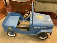 POLICE JEEP PEDAL CAR IN WORKING ORDER
