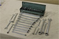 SOCKET SET SIZES 3/8"-1 1/8" AND ASSORTED WRENCHES