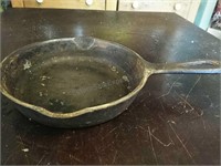 Small Cast iron pan