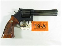 Gun Smith & Wesson 586 in 357 Mag DA Revolver-Used
