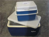 Rubbermaid small cooler & Igloo cooler