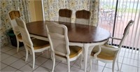 LARGE DINNG TABLE AND 6 CHAIRS