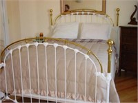 White Iron & Brass Vintage Style Queen Size Bed