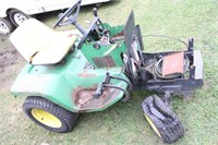 JOHN DEERE 318 LAWN TRACTOR - FOR PARTS
