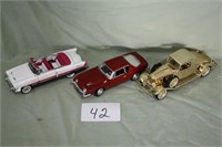 Lot of 3 Model Cars (1/32 scale)
