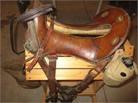 US Military Style Saddle with 12" Seat