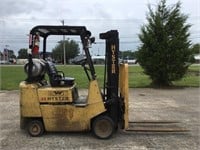 Hyster 3100 lbs Fork Lift -