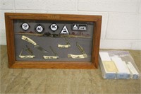 SET OF 5 ALLIS CHALMERS KNIVES IN DISPLAY BOX
