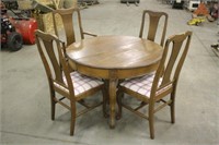 ROUND THRESHING TABLE WITH (4) CHAIRS