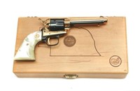 Lot: 46 - Colt Frontier Scout - .22 LR - revolver