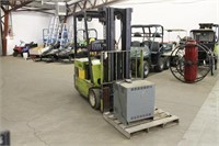CLARK ELECTRIC FORKLIFT, 3000#, WITH HOBART