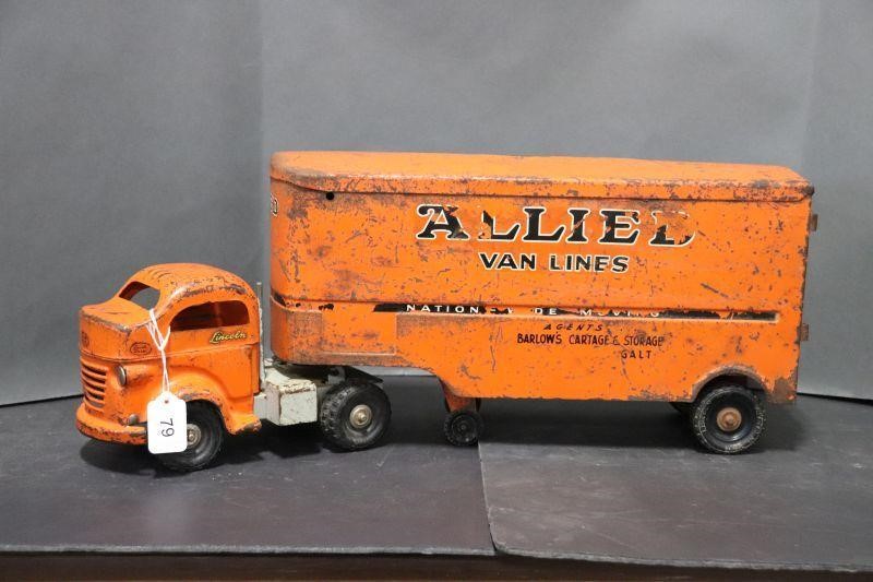 Lincoln Allied Van Lines truck and trailer Barlows | SHACKELTON AUCTIONS  INC.