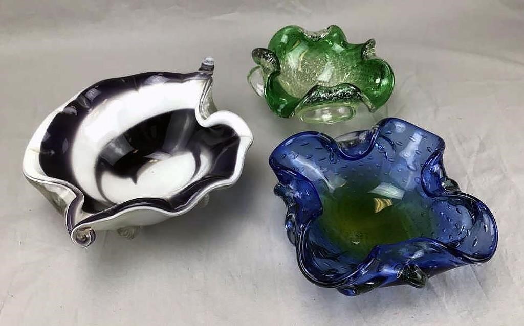 4 Boyd glass bowls/ashtrays made in first five years