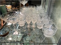 QTY OF CRYSTAL GLASSES AND COMPORT INCLUDING