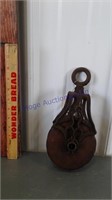Wood pulley -approx 10"T