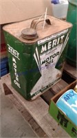Merit motor oil can