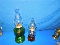Pr of kerosene lamps