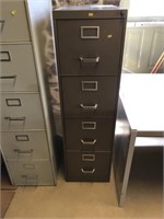 4 Drawer Metal File Cabinet.
