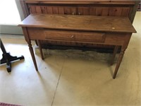 Oak Sofa Table W/Lower Drawer.