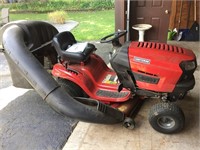 Craftsman Lawn Tractor With Grass Catcher