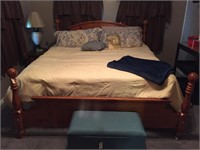King Size 4 Poster Bed With Box Spring & Mattress