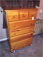 Five Drawer Pine Chest - Nice Clean Dresser