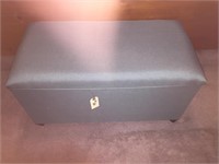 Upholstered Lift Top Blanket Chest