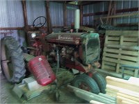 SuperC IH Tractor w/ belly mower 1 owner