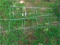 (4) New Tomato Cages